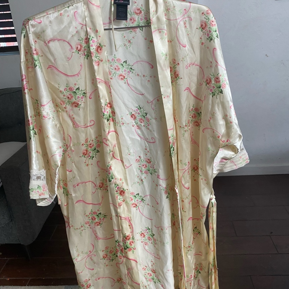 Vintage robe